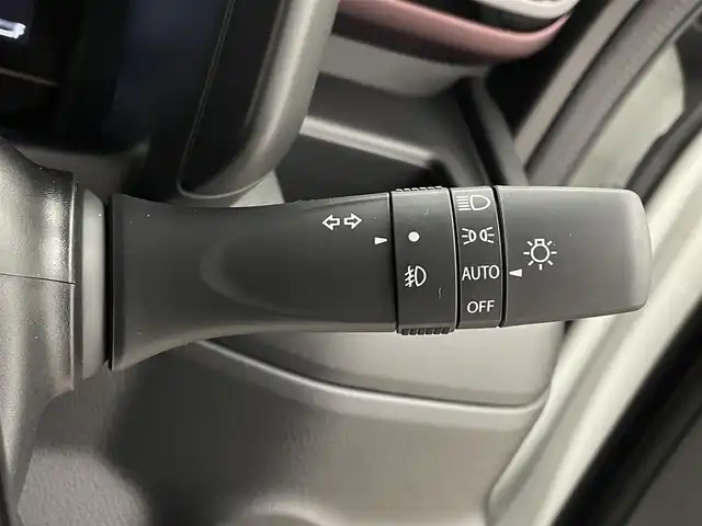 スズキ スペーシア カスタム HYBRID XS 宮城県 2025(令7)年 0.1千km ピュアホワイトP 届け出済み未使用車/４WD/純正ナビ/全方位カメラ/衝突軽減/両側パワースライドドア/障害物センサー/アダプティブクルーズコントロール/レーンアシスト/電動パーキング/ブレーキホールド/シートヒーター/ステアリングヒーター/ヘッドライトレベライザー/アイドリングストップ/横滑り防止/ヘッドアップディスプレイ/スマートキー/プッシュスタート/禁煙車