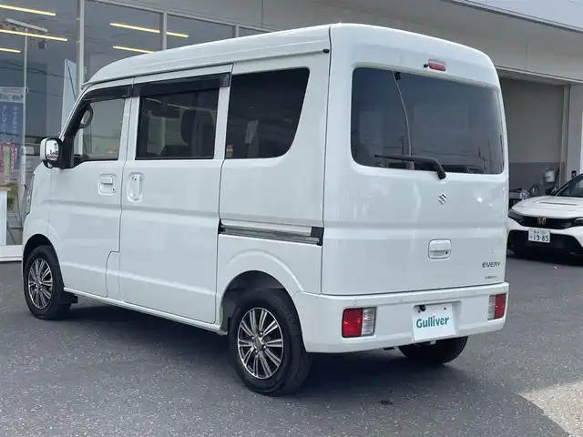スズキ エブリイ JOINターボ 青森県 2024(令6)年 1.2万km パールホワイト インタークーラーターボ/パートタイム4WD (後輪駆動ベース)/インパネCVT/ハイルーフ/社外ナビ/CD /DVD /SD /フルセグ/BT/バックカメラ/ETC/ユピテル　360°ドラレコ/後席両側ワンアクションパワースライドドア・フルオートエアコン装着車/「スズキ セーフティ サポート」/衝突被害軽減ブレーキ/デュアルカメラブレーキサポート/後退時ブレーキサポート/車線逸脱警報機能/ふらつき警報機能/誤発進抑制機能/エアバッグ　運転席・助手席/コーナーセンサー/オートライト/LEDヘッドライト/USBポート/タイプCポート/運転席シートヒーター/スマートキー×2/新車時保証書/取扱説明書