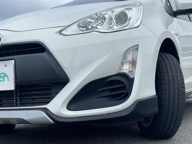 トヨタ アクア X－URBAN ソリッド 佐賀県 2016(平28)年 6.5万km ライムホワイトパールクリスタルシャイン 純正ナビ(NSZT-Y64T)/Bluetooth/フルセグTV//バックカメラ/トヨタセーフティーセンス/レーンディパーチャーアラート/オートマチックハイビーム/プリクラッシュセーフティ/ETC/ドライブレコーダー(DRT-H64R)/Wエアバック/スマートキー/エンジンスタートボタン/社外フロアマット/ハロゲンヘッドライト/電動格納ミラー/オートエアコン/横滑り防止装置/盗難防止装置/ウィンカーミラー/パワーウィンドウ/ドアバイザー
