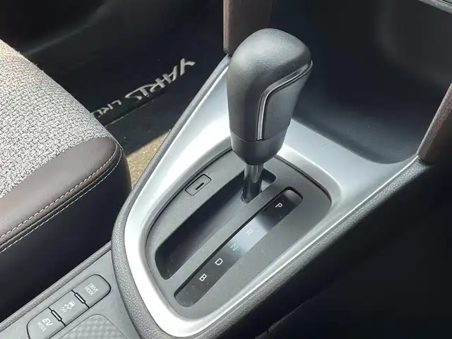 トヨタ ヤリスクロス ハイブリッド Z 福岡県 2021(令3)年 2.1万km ブラックマイカ トヨタセーフティセンス/PCS/LTA/RCTA/RSA/純正ナビ/フルセグTV/BT/applecarplay/androidauto/テレビキャンセラー/全周囲カメラ/ＢＳＭ/レーダークルーズコントロール/クリアランスソナー/前後ドラレコ/ハーフレザー/前席シートヒーター/パワーシート/オートハイビーム/ビルトインETC/スマートキー/プッシュスタート/電動パーキング/ブレーキホールド/純正アルミ