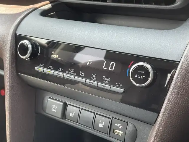 トヨタ ヤリスクロス ハイブリッド Z 福岡県 2021(令3)年 2.1万km ブラックマイカ トヨタセーフティセンス/PCS/LTA/RCTA/RSA/純正ナビ/フルセグTV/BT/applecarplay/androidauto/テレビキャンセラー/全周囲カメラ/ＢＳＭ/レーダークルーズコントロール/クリアランスソナー/前後ドラレコ/ハーフレザー/前席シートヒーター/パワーシート/オートハイビーム/ビルトインETC/スマートキー/プッシュスタート/電動パーキング/ブレーキホールド/純正アルミ
