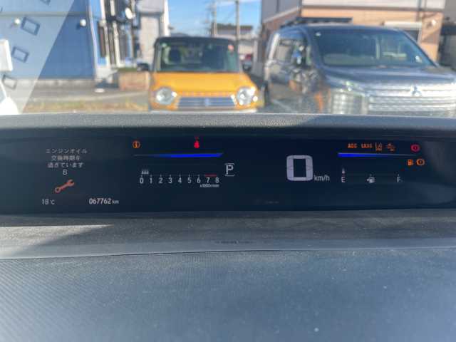 ホンダ ステップワゴン モデューロX ホンダセンシング 神奈川県 2018(平30)年 6.6万km プラチナホワイトパール 純正ナビ／フルセグＴＶ／Ｂｌｕｅｔｏｏｔｈ／ＣＤ／ＤＶＤ/ＥＴＣ/クルーズコントロール/バックカメラ/純正フリップダウンモニター/前席シートヒーター/両側パワースライドドア/レーンキープアシスト/ドアバイザー/純正アルミホイール/純正フロアマット/オートマチックハイビーム/オートライト