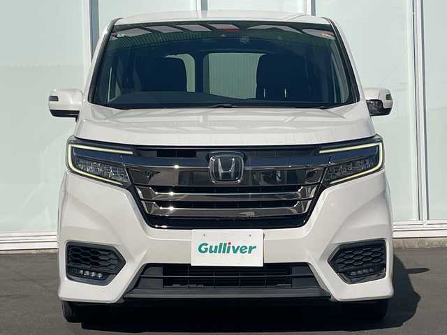 ホンダ ステップワゴン モデューロX ホンダセンシング 神奈川県 2018(平30)年 6.6万km プラチナホワイトパール 純正ナビ／フルセグＴＶ／Ｂｌｕｅｔｏｏｔｈ／ＣＤ／ＤＶＤ/ＥＴＣ/クルーズコントロール/バックカメラ/純正フリップダウンモニター/前席シートヒーター/両側パワースライドドア/レーンキープアシスト/ドアバイザー/純正アルミホイール/純正フロアマット/オートマチックハイビーム/オートライト