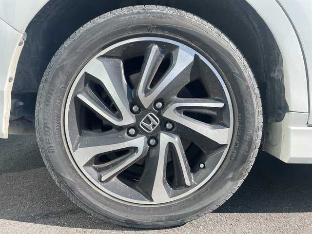 ホンダ ステップワゴン モデューロX ホンダセンシング 神奈川県 2018(平30)年 6.6万km プラチナホワイトパール 純正ナビ／フルセグＴＶ／Ｂｌｕｅｔｏｏｔｈ／ＣＤ／ＤＶＤ/ＥＴＣ/クルーズコントロール/バックカメラ/純正フリップダウンモニター/前席シートヒーター/両側パワースライドドア/レーンキープアシスト/ドアバイザー/純正アルミホイール/純正フロアマット/オートマチックハイビーム/オートライト