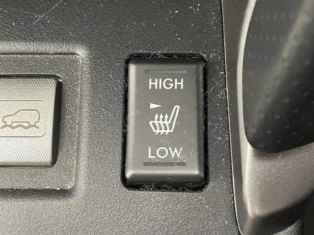 スバル フォレスター Xブレイク 群馬県 2016(平28)年 7万km クリスタルブラックシリカ D席パワーシート/=====/純正7インチSDナビ/AM/FM/BT/TV/HDMI/ipod/＝＝＝＝＝/パワーシート　純正ナビ　バックカメラ　リアビークルディテクション　パドルシフト　ルーフレール　シートヒーター　追従機能付きクルーズコントロール　プッシュスタート　純正アルミホイール　４ＷＤ　禁煙車