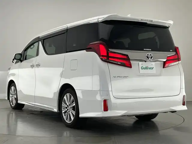 トヨタ アルファード S タイプゴールド 愛知県 2021(令3)年 2.3万km ホワイトパールクリスタルシャイン 純正9インチナビ/純正１２．１フリップダウンモニター/トヨタセーフティセンス/三眼LED/AC100V充電/両側パワースライドドア/ハーフレザーシート/レーダークルーズコントロール/バックカメラ/フルセグTV/DVDデッキ/パワーバックドア/ETC/前後ドライブレコーダー/純正アルミホイール/純正フロアマット/カーテンエアバック/衝突被害軽減ブレーキ/オートライト/禁煙車