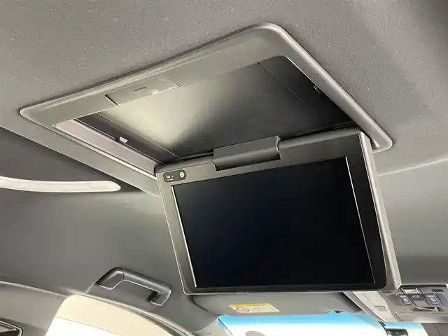 トヨタ アルファード S タイプゴールド 愛知県 2021(令3)年 2.3万km ホワイトパールクリスタルシャイン 純正9インチナビ/純正１２．１フリップダウンモニター/トヨタセーフティセンス/三眼LED/AC100V充電/両側パワースライドドア/ハーフレザーシート/レーダークルーズコントロール/バックカメラ/フルセグTV/DVDデッキ/パワーバックドア/ETC/前後ドライブレコーダー/純正アルミホイール/純正フロアマット/カーテンエアバック/衝突被害軽減ブレーキ/オートライト/禁煙車