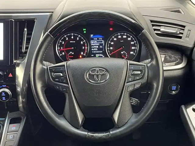 トヨタ アルファード S タイプゴールド 愛知県 2021(令3)年 2.3万km ホワイトパールクリスタルシャイン 純正9インチナビ/純正１２．１フリップダウンモニター/トヨタセーフティセンス/三眼LED/AC100V充電/両側パワースライドドア/ハーフレザーシート/レーダークルーズコントロール/バックカメラ/フルセグTV/DVDデッキ/パワーバックドア/ETC/前後ドライブレコーダー/純正アルミホイール/純正フロアマット/カーテンエアバック/衝突被害軽減ブレーキ/オートライト/禁煙車
