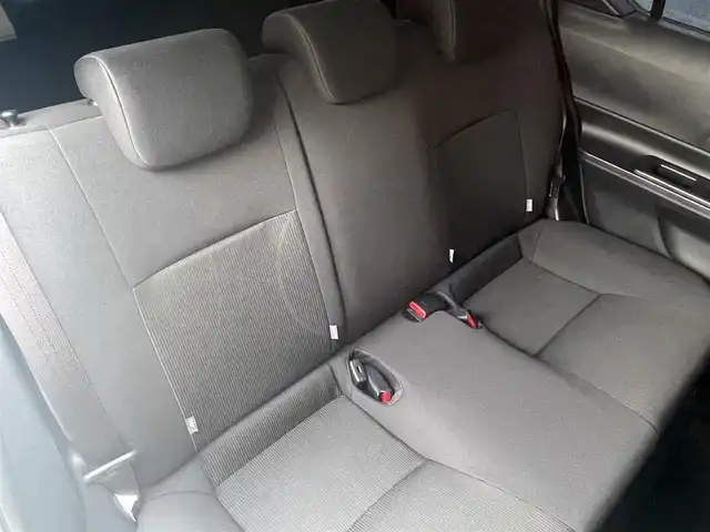 トヨタ アクア 鳥取県 2016(平28)年 10.6万km ライムホワイトパールクリスタルシャイン (株)IDOMが運営する【じしゃロン鳥取店】の自社ローン専用車両になります。こちらは現金またはオートローンご利用時の価格です。自社ローンご希望の方は別途その旨お申付け下さい/社外ナビ/・フルセグTV/・AM/FM/・CD/DVD/・Bluetooth接続/バックカメラ/トヨタセーフティセンスC/衝突被害軽減ブレーキ/オートマチックハイビーム/LDA/LEDオートライト/ETC/スマートキー/プッシュスタート