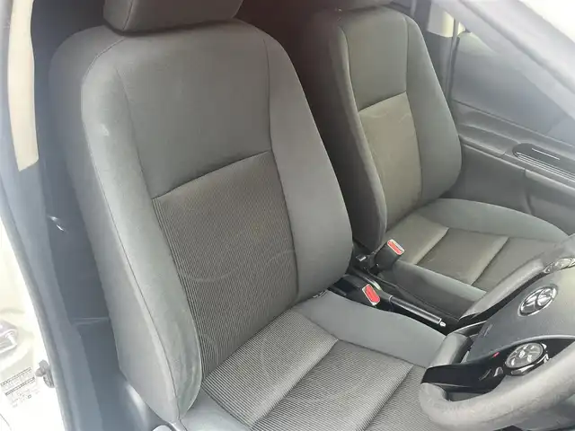 トヨタ アクア 鳥取県 2016(平28)年 10.6万km ライムホワイトパールクリスタルシャイン (株)IDOMが運営する【じしゃロン鳥取店】の自社ローン専用車両になります。こちらは現金またはオートローンご利用時の価格です。自社ローンご希望の方は別途その旨お申付け下さい/社外ナビ/・フルセグTV/・AM/FM/・CD/DVD/・Bluetooth接続/バックカメラ/トヨタセーフティセンスC/衝突被害軽減ブレーキ/オートマチックハイビーム/LDA/LEDオートライト/ETC/スマートキー/プッシュスタート