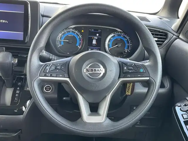 日産 ルークス HWS X プロパイロットED 東京都 2021(令3)年 4.6万km スパークリングレッドM 社外フローティングナビ/全周囲カメラ/スマートキー/プロパイロット/ETC/両側電動スライドドア/スマートキー/衝突軽減装置/車線逸脱警報装置/コーナーセンサー/純正フロアマット/純正サイドバイザー/ドライブレコーダー/オートライト