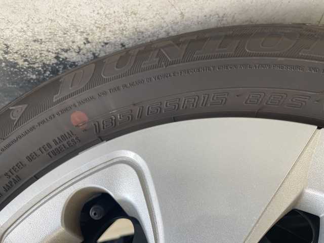 トヨタ アクア X 愛知県 2025(令7)年 0.3万km ブラスゴールドメタリック 純正ディズプレイオーディオ　ナビ機能なし/レーダークルーズコントロール/バックカメラ/コーナーセンサー/LEDヘッドライト/オートマチックハイビーム/ETC/衝突軽減システム/Bluetooth/ステアリングスイッチ/スマートキー/プッシュスタート