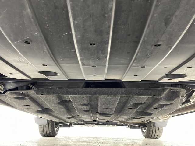 ホンダ ヴェゼル ハイブリッド X ホンダセンシング 宮城県 2018(平30)年 3.4万km プラチナホワイトパール 禁煙車/ホンダセンシング/・衝突軽減ブレーキ/・先行車発進お知らせ機能/・アダプティブクルーズコントロール/・標識認識機能/・車線維持支援システム/・路外逸脱抑制機能/純正7インチSDナビ/・BT/CD/DVD/USB/SD/HDMI/フルセグTV/バックカメラ/ビルトインETC/革巻きステアリング/ステアリングスイッチ/パドルシフト/プッシュスタート/スマートキー×2/LEDヘッドライト/LEDフォグランプ/純正16インチアルミホイール/純正フロアマット/横滑り防止装置/アイドリングストップ