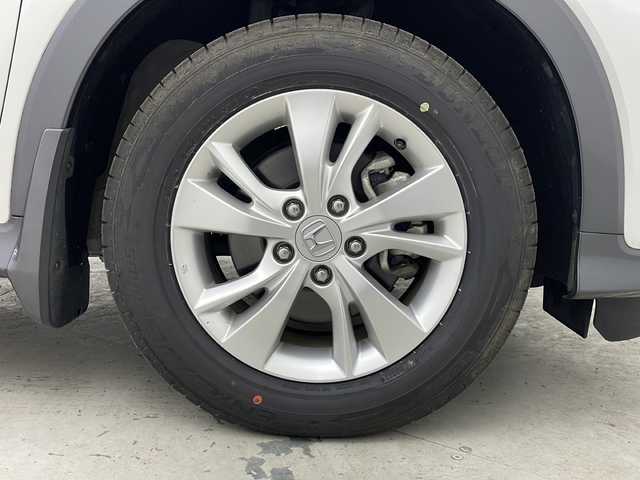 ホンダ ヴェゼル ハイブリッド X ホンダセンシング 宮城県 2018(平30)年 3.4万km プラチナホワイトパール 禁煙車/ホンダセンシング/・衝突軽減ブレーキ/・先行車発進お知らせ機能/・アダプティブクルーズコントロール/・標識認識機能/・車線維持支援システム/・路外逸脱抑制機能/純正7インチSDナビ/・BT/CD/DVD/USB/SD/HDMI/フルセグTV/バックカメラ/ビルトインETC/革巻きステアリング/ステアリングスイッチ/パドルシフト/プッシュスタート/スマートキー×2/LEDヘッドライト/LEDフォグランプ/純正16インチアルミホイール/純正フロアマット/横滑り防止装置/アイドリングストップ