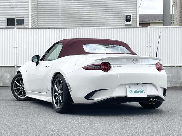 マツダ ロードスター 100周年特別記念車 栃木県 2021(令3)年 0.4万km スノーフレイクホワイトパールマイカ ワンオーナー/１００周年記念車/純正ナビ（DVD/CD/BT/フルセグTV）/BOSEサウンド/BLITZ車高調/バックカメラ/シートヒーター/赤革シート/デジタルインナーミラー（録画式）/パドルシフト/ステアリングスイッチ/スペアキー/保証書/取説