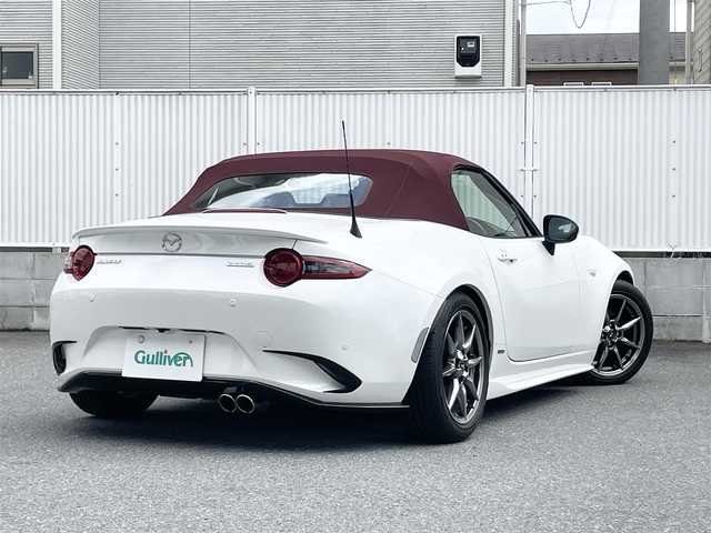 マツダ ロードスター 100周年特別記念車 栃木県 2021(令3)年 0.4万km スノーフレイクホワイトパールマイカ ワンオーナー/１００周年記念車/純正ナビ（DVD/CD/BT/フルセグTV）/BOSEサウンド/BLITZ車高調/バックカメラ/シートヒーター/赤革シート/デジタルインナーミラー（録画式）/パドルシフト/ステアリングスイッチ/スペアキー/保証書/取説