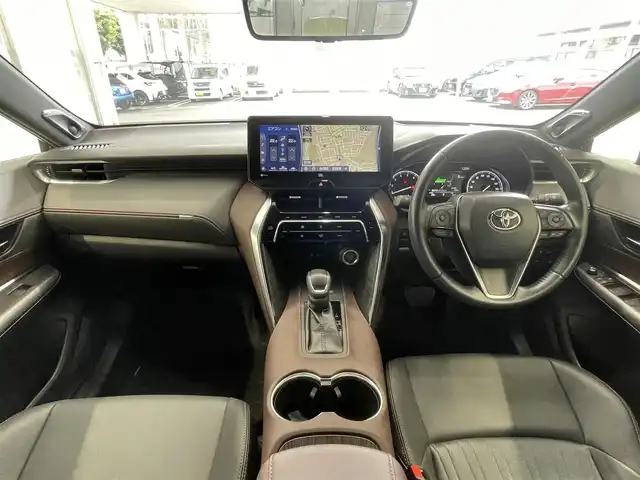 トヨタ ハリアー Z 宮城県 2022(令4)年 4.4万km ホワイトパールクリスタルシャイン ワンオーナー/純正メモリーナビ/（ＡＭ／ＦＭ／Ｂｌｕｅｔｏｏｔｈ）　/フルセグテレビ　/ハーフレザーシート　/プリクラッシュセーフティー　/レーダークルーズコントロール　/ブラインドスポットモニター　/デジタルインナーミラー/JBLサウンドシステム/ヘッドアップディスプレイ/コーナーセンサー/パワーバックドア/レーンキープアシスト/横滑り防止装置/オートマチックハイビーム/オートライト/ETC2.0/スマートキー/プッシュスタート/バックカメラ/電動パーキングブレーキ/電動格納ミラー