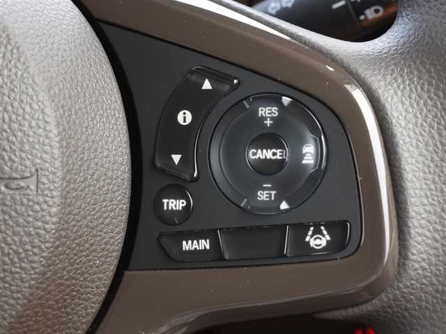 ホンダ Ｎ ＢＯＸ L 福岡県 2022(令4)年 2.6万km クリスタルブラックパール ワンオーナー/ホンダセンシング/社外メモリーナビ/フルセグTV/CD/DVD/BT/バックカメラ/LEDヘッドライト/前後ドライブレコーダー/レーダークルーズコントロール/片側パワースライドドア/ステアリングリモコン/前席シートヒーター/ETC/プッシュスタート/スマートキー×2/フロアマット/ドアバイザー/保証書/取扱説明書