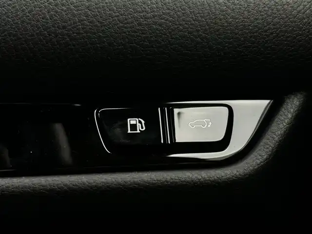 レクサス ＮＸ 250 富山県 2023(令5)年 2.4万km ソニッククォーツ 純正ディスプレイオーディオ/ナビ/フルセグTV/バックカメラ/ドライブレコーダー/プリクラッシュセーフティ/コーナーセンサー/レーンキープアシスト/レーダークルーズコントロール/レザーシート/パワーシート/電動リアゲート/革巻きステアリング/ステアリングスイッチ/LEDヘッドライト/オートライト/ETC2.0