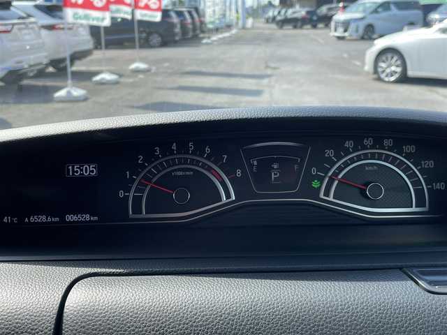 ホンダ Ｎ ＢＯＸ カスタム G L ターボ ホンダセンシング 千葉県 2020(令2)年 0.7万km プレミアムグラマラスブロンズP ホンダセンシング/・プリクラッシュセーフティー/・レーンキープアシスト/・オートマチックハイビーム/・アダプティブクルーズコントロール/純正8インチSDナビ【VXU-207NBi】/・CD/DVD/MSV/Bluetooth/フルセグTV/バックカメラ/両後パワースライドドア/ハーフレザーシート/前席シートヒーター/スマートキー/純正前後ドライブレコーダー/ビルトインETC/パドルシフト/純正LEDヘッドライト/フォグランプ/純正15インチアルミホイール/本革巻きステアリング/ドアバイザー/サイド＆カーテンエアバッグ