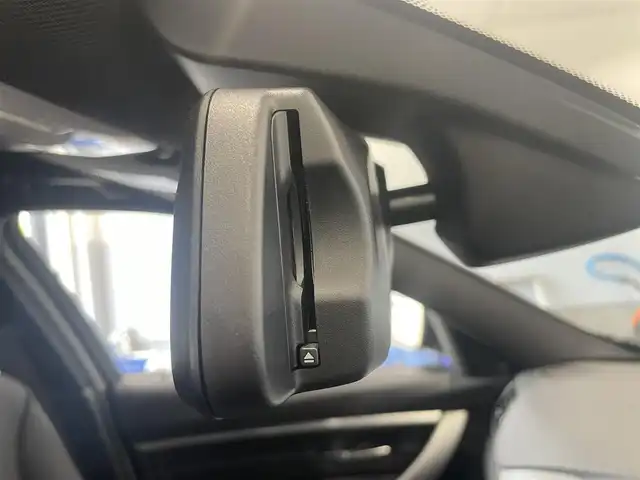 ＢＭＷ ３２０ｉ Mスポーツ エディションシャドー 静岡県 2018(平30)年 4.8万km サファイアブラックP 特別仕様車（エディションシャドー）/本革シート/純正HDDナビ/ACC/バックカメラ/クリアランスソナー/PDC/レーンキープ・アシスト/シートヒーター/社外ドライブレコーダー/コンフォート・アクセス/専用キドニーグリル
