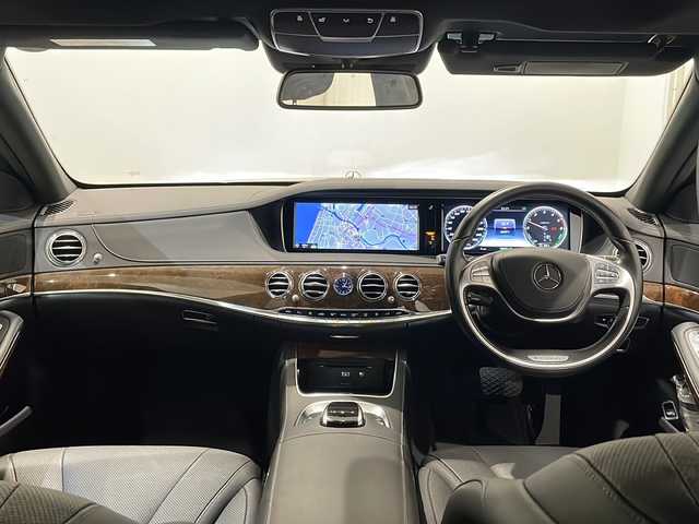 メルセデス・ベンツ Ｓ３００ ハイブリッド 新潟県 2016(平28)年 4.7万km ルビーブラック ラグジュアリーパッケージ/・パノラミックスライディングルーフ/・エクステンデッドウッドインテリアトリム/・プライバシーガラス/・360°カメラシステム/・シートヒーター/ナビゲーションシステム/・TV/エレクトロニック・スタビリティ・プログラム/PRE-SAFEブレーキ/ブラインドスポットアシスト/アテンションアシスト/レーンキープアシスト/インテリジェントライトシステム/メモリー付パワーシート/ETC
