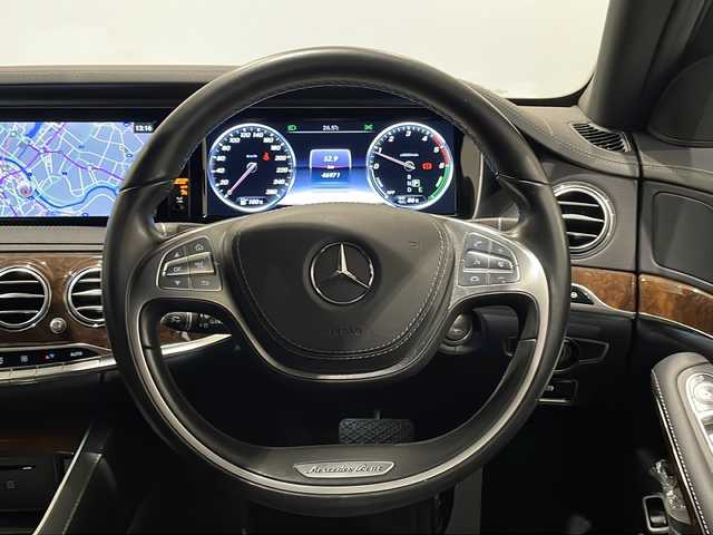 メルセデス・ベンツ Ｓ３００ ハイブリッド 新潟県 2016(平28)年 4.7万km ルビーブラック ラグジュアリーパッケージ/・パノラミックスライディングルーフ/・エクステンデッドウッドインテリアトリム/・プライバシーガラス/・360°カメラシステム/・シートヒーター/ナビゲーションシステム/・TV/エレクトロニック・スタビリティ・プログラム/PRE-SAFEブレーキ/ブラインドスポットアシスト/アテンションアシスト/レーンキープアシスト/インテリジェントライトシステム/メモリー付パワーシート/ETC
