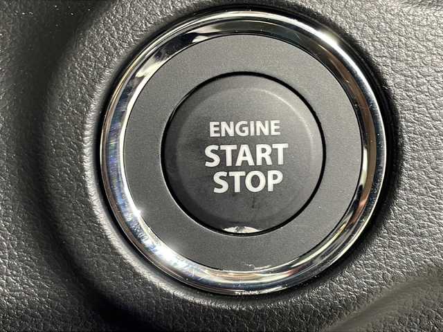 スズキ スペーシア HYBRID X 沖縄県 2024(令6)年 0.1万km ピュアホワイトP 県外仕入　/禁煙車　/純正９インチメーカーナビ/（ＢＴ，フルセグ，ＵＳＢ，ラジオ，ＣａｒＰｌａｙ）　/全方位モニター　/両側パワースライドドア　/後席オットマン　/アダプティブクルーズコントロール　/電子パーキングブレーキ　/ＵＳＢポート/シートバックテーブル/コーナーセンサー/デュアルセンサーブレーキサポート２/ハイビームアシスト/車線逸脱警報機能/標識認識機能/純正フロアマット/ドアバイザー/シートヒーター/スペアキー