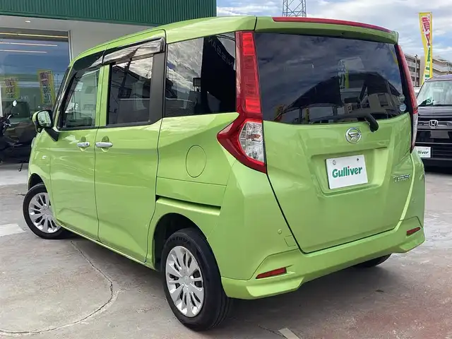 ダイハツ トール X SAⅡ 京都府 2017(平29)年 7.2万km フレッシュグリーンM 純正ナビ(NMZK-W67D)/　CD DVD SD BT フルセグTV/PWスライドドア/ETC/スマートアシスト/アイドリングストップ/フロントドラレコ/リアサンシェード/スマートキー×2