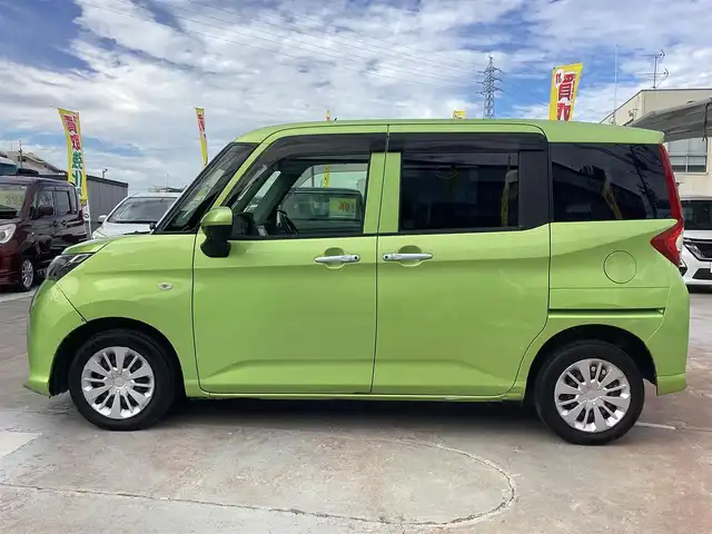 ダイハツ トール X SAⅡ 京都府 2017(平29)年 7.2万km フレッシュグリーンM 純正ナビ(NMZK-W67D)/　CD DVD SD BT フルセグTV/PWスライドドア/ETC/スマートアシスト/アイドリングストップ/フロントドラレコ/リアサンシェード/スマートキー×2