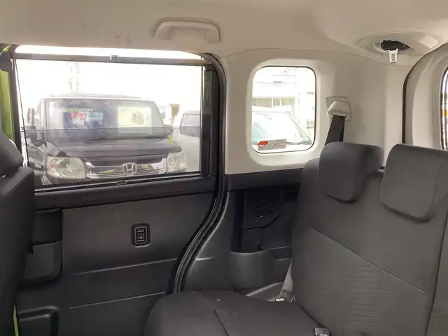 ダイハツ トール X SAⅡ 京都府 2017(平29)年 7.2万km フレッシュグリーンM 純正ナビ(NMZK-W67D)/　CD DVD SD BT フルセグTV/PWスライドドア/ETC/スマートアシスト/アイドリングストップ/フロントドラレコ/リアサンシェード/スマートキー×2