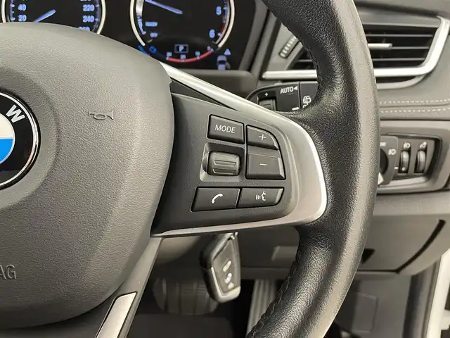 ＢＭＷ ２１８ｄ アクティブツアラー スポーツ 岡山県 2019(令1)年 5万km アルピンホワイトⅢ 純正ナビ/Bluetooth/USB/バックカメラ/ミラー一体型ETC/BMWアシスタンス/SOSコール/スピードリミッターレーダ/ドライブレコーダー/オートA/C/オートライト/レインセンサー/パワーテールゲート/シートヒーター/アームレスト/パーキングアシスト/LEDヘッドライト/PDC（F/R）