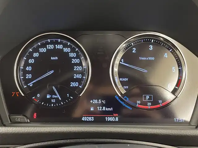 ＢＭＷ ２１８ｄ アクティブツアラー スポーツ 岡山県 2019(令1)年 5万km アルピンホワイトⅢ 純正ナビ/Bluetooth/USB/バックカメラ/ミラー一体型ETC/BMWアシスタンス/SOSコール/スピードリミッターレーダ/ドライブレコーダー/オートA/C/オートライト/レインセンサー/パワーテールゲート/シートヒーター/アームレスト/パーキングアシスト/LEDヘッドライト/PDC（F/R）