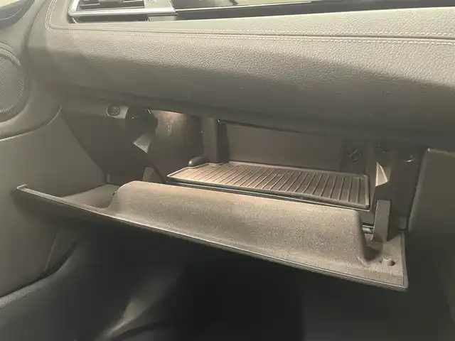 ＢＭＷ ２１８ｄ アクティブツアラー スポーツ 岡山県 2019(令1)年 5万km アルピンホワイトⅢ 純正ナビ/Bluetooth/USB/バックカメラ/ミラー一体型ETC/BMWアシスタンス/SOSコール/スピードリミッターレーダ/ドライブレコーダー/オートA/C/オートライト/レインセンサー/パワーテールゲート/シートヒーター/アームレスト/パーキングアシスト/LEDヘッドライト/PDC（F/R）