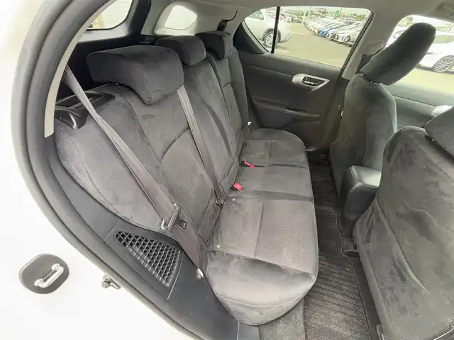 レクサス ＣＴ 200h バージョンC 徳島県 2012(平24)年 9.5万km ホワイトパールクリスタルシャイン メーカーナビ/(AM.FM.CD.DVD.BT.HDD.フルセグ)/バックカメラ/シートヒーター/ＬＥＤヘッドライト/クリアランスソナー/純正アルミ/純正フロアマット/オートライト/クルーズコントロール/パドルシフト/オートエアコン/スマートキー