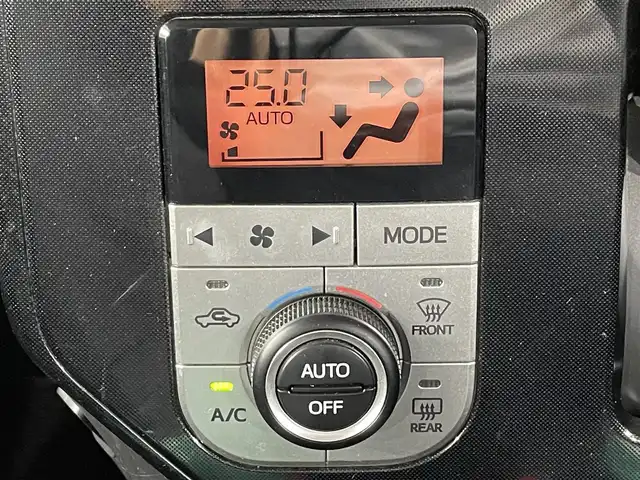 トヨタ ルーミー G 愛知県 2020(令2)年 1.3万km ファイアークォーツレッドM 純正９インチＳＤナビ　/（Bluetooth/フルセグTV/CD・DVD再生/SD)/スマートアシスト　/　　-衝突軽減ブレーキ　/　　-クルーズコントロール　/　　-車線逸脱警報/　　-誤発進抑制機能/　　-先行車発進お知らせ/　　-オートハイビーム/　　-コーナーセンサー　/両側パワースライドドア/ビルトインＥＴＣ　/バックカメラ　/ドライブレコーダー　/プッシュスタート　/　　-スマートキー/LEDヘッドライト/盗難防止/純正フロアマット