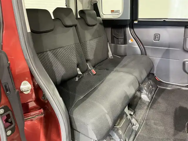 トヨタ ルーミー G 愛知県 2020(令2)年 1.3万km ファイアークォーツレッドM 純正９インチＳＤナビ　/（Bluetooth/フルセグTV/CD・DVD再生/SD)/スマートアシスト　/　　-衝突軽減ブレーキ　/　　-クルーズコントロール　/　　-車線逸脱警報/　　-誤発進抑制機能/　　-先行車発進お知らせ/　　-オートハイビーム/　　-コーナーセンサー　/両側パワースライドドア/ビルトインＥＴＣ　/バックカメラ　/ドライブレコーダー　/プッシュスタート　/　　-スマートキー/LEDヘッドライト/盗難防止/純正フロアマット
