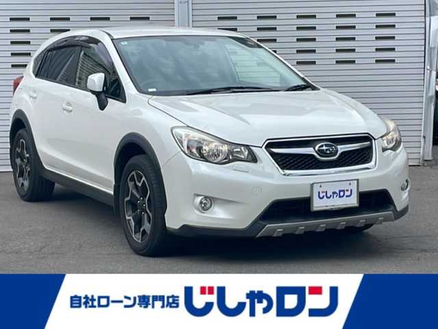 スバル インプレッサ ＸＶ 2．0i－L アイサイト 道央・札幌 2013(平25)年 7.7万km サテンホワイトパール (株)IDOMが運営する【じしゃロン札幌店】の自社ローン専用車両になりますこちらは現金またはオートローンご利用価格です。自社ローンご希望の方は別途その旨お申し付けください。/ブラックレザーセレクション【OP】/・ブラック革シート/シートヒーター/アイサイトver2/・プリクラッシュブレーキ/・全車追従機能付クルーズコントロール/・AT誤発進抑制機能/・ふらつき警報/・車線逸脱警報/・先行車発進お知らせ機能/社外メモリナビ【CN-S310WD】/・フルセグTV/BT/DVD/ラジオ/バックカメラ/パワーシート/純正ドライブレコーダー/ETC/100V充電/純正フロアマット/純正17インチアルミホイール/取扱説明書/保証書/スペアキー