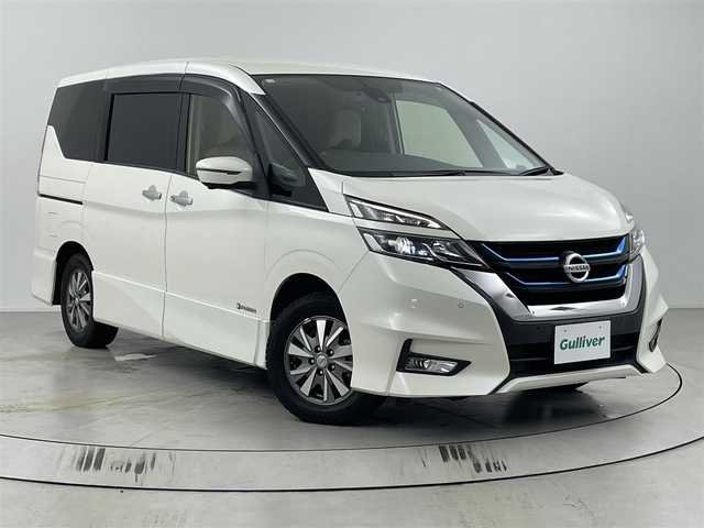 日産 セレナ e－パワー ハイウェイスター V 埼玉県 2018(平30)年 7.7万km ブリリアントホワイトパール 純正9インチナビ　MM518D-L/前方ドライブレコーダー/ETC/プロパイロット/車線逸脱警報/衝突軽減ブレーキ/ステアリングヒーター/電子パーキングシステム/オートブレーキホールド/デジタルインナーミラー/フロントフォグランプ/ウィンカーミラー/ロールサンシェード/両側パワースライドドア/純正ドアバイザー/純正フロアマット/純正15インチアルミホイール