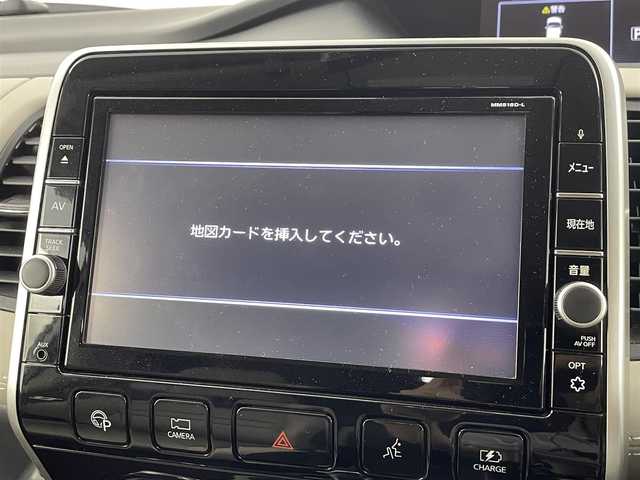 日産 セレナ e－パワー ハイウェイスター V 埼玉県 2018(平30)年 7.7万km ブリリアントホワイトパール 純正9インチナビ　MM518D-L/前方ドライブレコーダー/ETC/プロパイロット/車線逸脱警報/衝突軽減ブレーキ/ステアリングヒーター/電子パーキングシステム/オートブレーキホールド/デジタルインナーミラー/フロントフォグランプ/ウィンカーミラー/ロールサンシェード/両側パワースライドドア/純正ドアバイザー/純正フロアマット/純正15インチアルミホイール