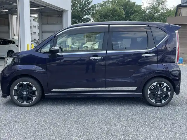 ダイハツ ムーヴ カスタム RS ハイパー SA 千葉県 2015(平27)年 13.3万km ナイトシャドーパープルクリスタルM 純正ディーラ-ナビ(NSZN-W65DB)/(AM/FM/BT/フルセグ)/バックカメラ/コーナーセンサー/LEDヘッドライト/オートライト/ステアリングリモコン/ドアバイザー/電動格納ミラー/ETC/ハーフレザーシート