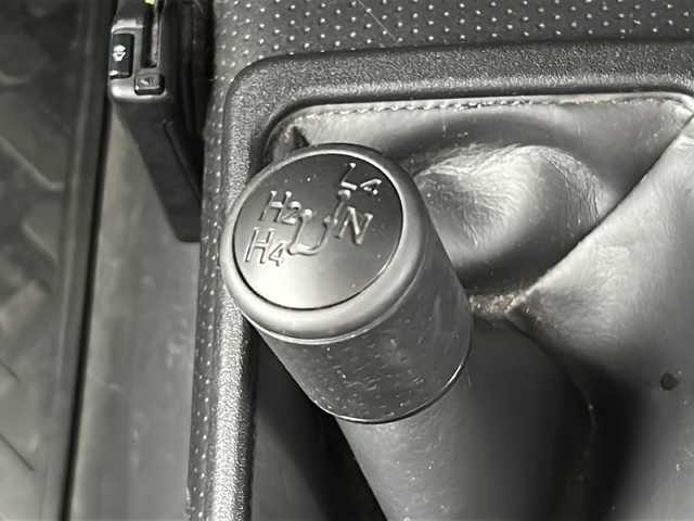 トヨタ ＦＪクルーザー オフロードパッケージ 福島県 2017(平29)年 7.4万km ブラック/ホワイト ワンオーナー 禁煙車 純正ナビ フルセグTV Bluetooth バックカメラ クルーズコントロール アクティブトラクションコントロール クリアランスソナー リモコンキー カーテンエアバック