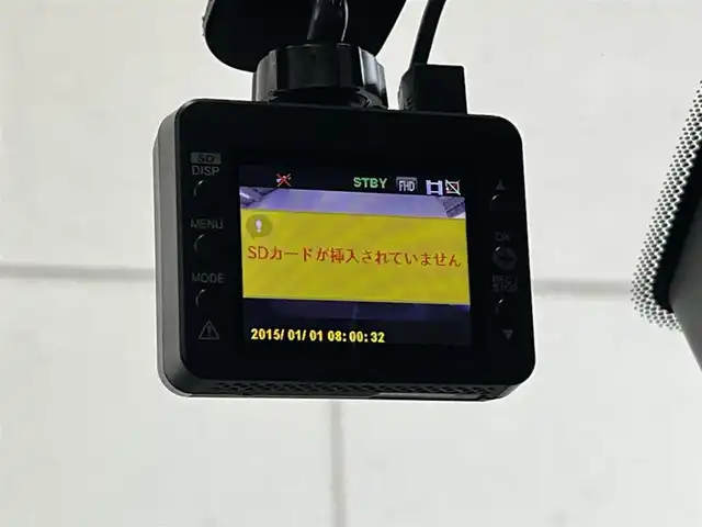 ジャガー Ｅペース R ダイナミックSE 300PS 山形県 2018(平30)年 3万km 黒 純正ナビ/360°カメラ/パークアシスト/レーンキープアシスト/ブラインドスポットモニター/AppleCarplay/AndroidAuto/クルーズコントロール/電動リアゲート/オートハイビーム
