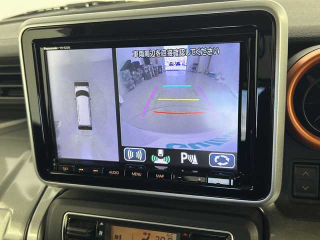 スズキ スペーシア ギア HYBRID XZターボ 宮城県 2019(令1)年 2.2万km ピュアホワイトP 禁煙車/スズキセーフティサポート/・車線逸脱抑制制御機能/・パーキングソナー/・横滑り防止装置/・ハイビームアシスト/・デュアルセンサーブレーキサポート/両側パワースライドドア/全周囲カメラ/純正8型ナビ/【地図SDカード無し】/・BT.CD.DVD.SD.USB/フルセグTV/前席シートヒーター/ビルトインETC/ドライブレコーダー(F.R)/ステアリングスイッチ/パドルシフト/革巻ステアリング/プッシュスタート/スマートキー×2/純正フロアマット/純正14インチAW/純正ドアバイザー/LEDヘッドライト/フォグランプ/ロールサンシェード/シートバックテーブル/横滑り防止機能