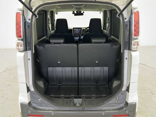 スズキ スペーシア ギア HYBRID XZターボ 宮城県 2019(令1)年 2.2万km ピュアホワイトP 禁煙車/スズキセーフティサポート/・車線逸脱抑制制御機能/・パーキングソナー/・横滑り防止装置/・ハイビームアシスト/・デュアルセンサーブレーキサポート/両側パワースライドドア/全周囲カメラ/純正8型ナビ/【地図SDカード無し】/・BT.CD.DVD.SD.USB/フルセグTV/前席シートヒーター/ビルトインETC/ドライブレコーダー(F.R)/ステアリングスイッチ/パドルシフト/革巻ステアリング/プッシュスタート/スマートキー×2/純正フロアマット/純正14インチAW/純正ドアバイザー/LEDヘッドライト/フォグランプ/ロールサンシェード/シートバックテーブル/横滑り防止機能