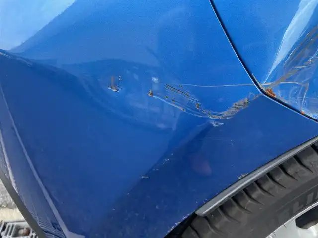 マツダ デミオ 13S 千葉県 2015(平27)年 3.8万km ダイナミックブルーマイカ 純正ディーラーナビ(AM/FM/CD/DVD/BT/フルセグ/USB)/LEDコンフォートパッケージ/スポーティパッケージ/バックカメラ/アイドリングストップ/横滑り防止機能/MT付オートマチック/ステアリングリモコン/LEDヘッドライト/電動格納ミラー/純正フロアマット/USB挿し口/シガーソケット