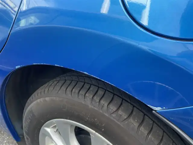 マツダ デミオ 13S 千葉県 2015(平27)年 3.8万km ダイナミックブルーマイカ 純正ディーラーナビ(AM/FM/CD/DVD/BT/フルセグ/USB)/LEDコンフォートパッケージ/スポーティパッケージ/バックカメラ/アイドリングストップ/横滑り防止機能/MT付オートマチック/ステアリングリモコン/LEDヘッドライト/電動格納ミラー/純正フロアマット/USB挿し口/シガーソケット