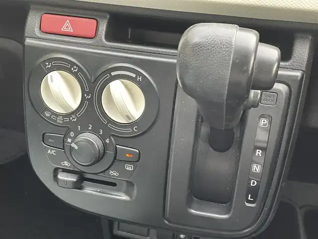 スズキ アルト L 千葉県 2015(平27)年 8.5万km シルキーシルバーメタリック 衝突軽減ブレーキ/社外オーディオ/CD/AM/FM/運転席シートヒーター/アイドリングストップ/ドラレコ前後/純正フロアマット/社外ホイールキャップ/横滑り防止装置/キーレスキー/スペアキー/保証書/取扱説明書