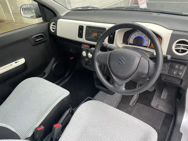 スズキ アルト L 千葉県 2015(平27)年 8.5万km シルキーシルバーメタリック 衝突軽減ブレーキ/社外オーディオ/CD/AM/FM/運転席シートヒーター/アイドリングストップ/ドラレコ前後/純正フロアマット/社外ホイールキャップ/横滑り防止装置/キーレスキー/スペアキー/保証書/取扱説明書