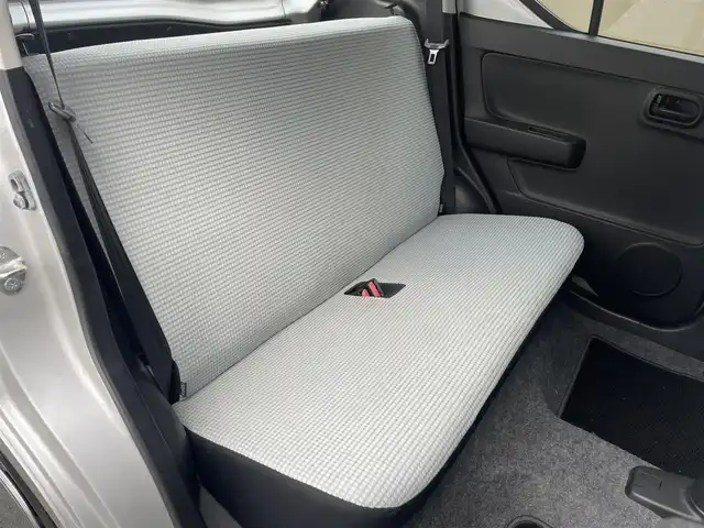 スズキ アルト L 千葉県 2015(平27)年 8.5万km シルキーシルバーメタリック 衝突軽減ブレーキ/社外オーディオ/CD/AM/FM/運転席シートヒーター/アイドリングストップ/ドラレコ前後/純正フロアマット/社外ホイールキャップ/横滑り防止装置/キーレスキー/スペアキー/保証書/取扱説明書